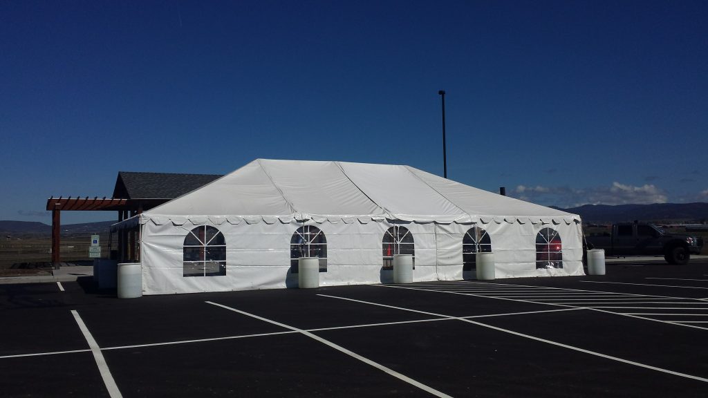 tent-rentals-with-water-barrels